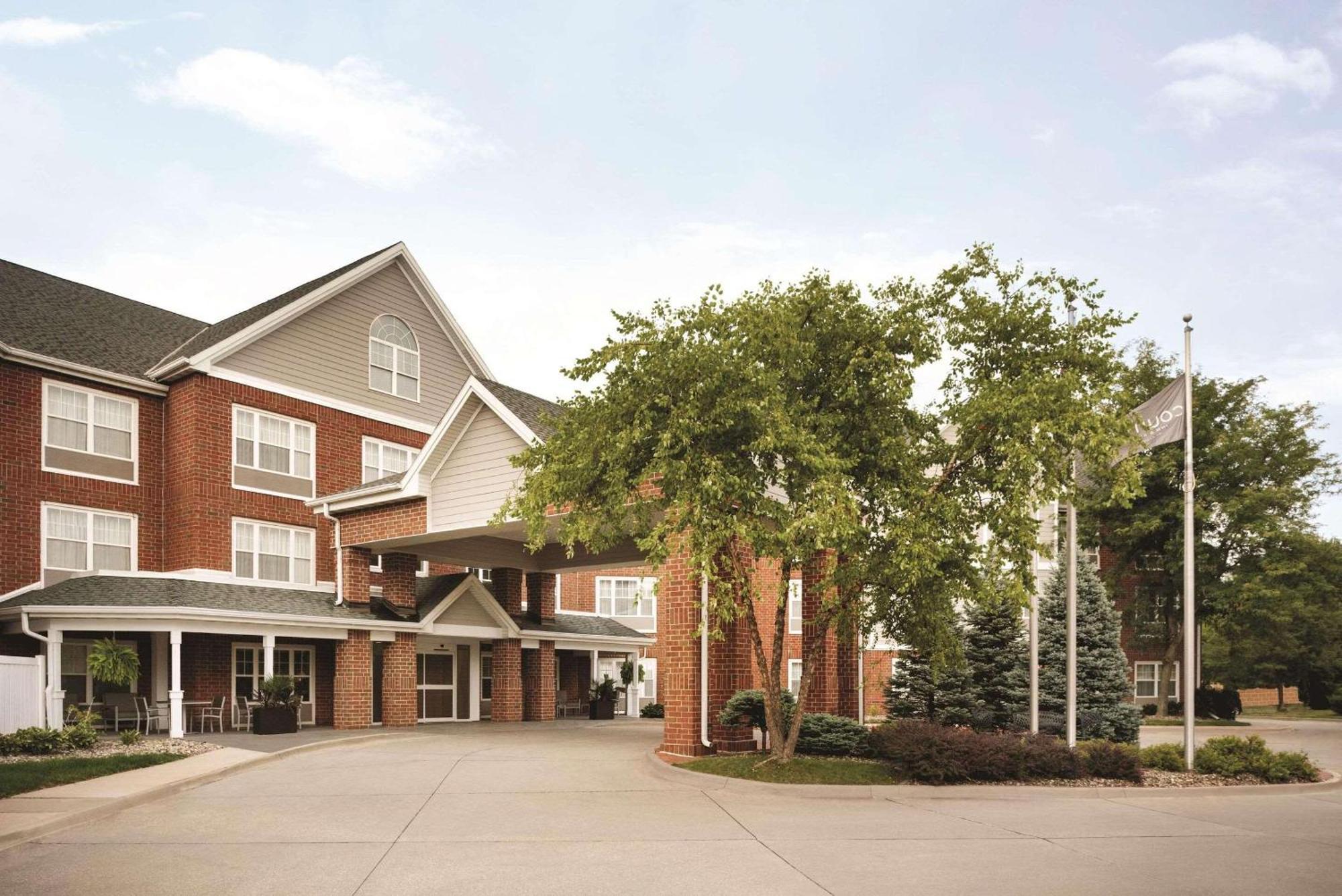 Country Inn & Suites By Radisson, Des Moines West, Ia Clive Екстериор снимка