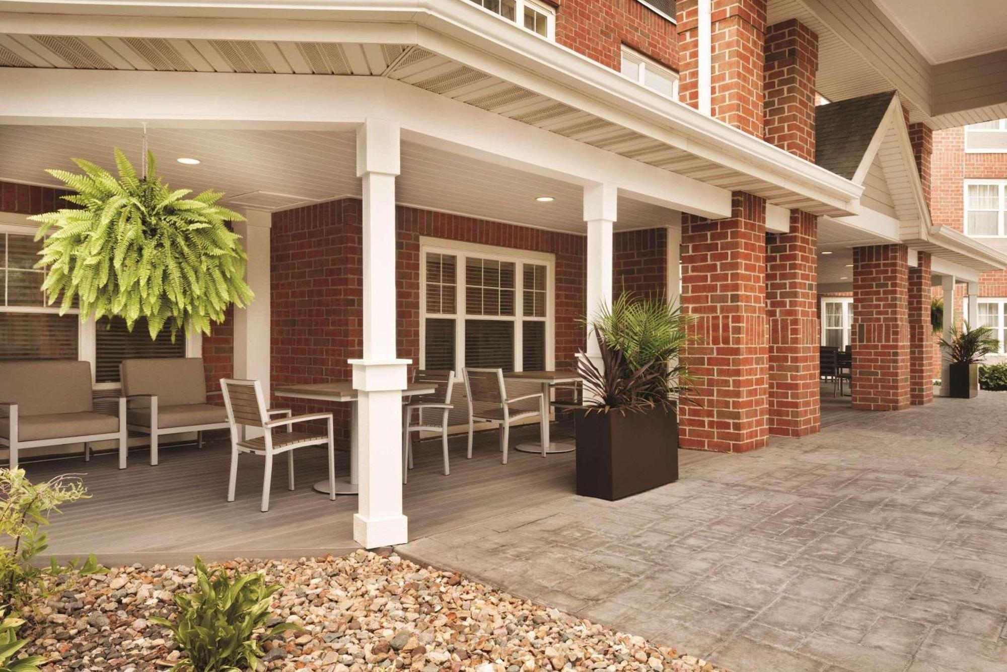 Country Inn & Suites By Radisson, Des Moines West, Ia Clive Екстериор снимка