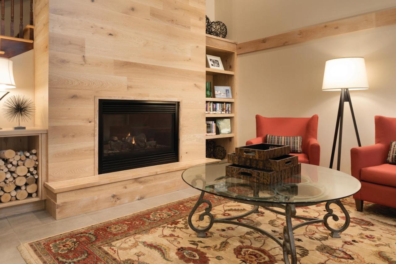 Country Inn & Suites By Radisson, Des Moines West, Ia Clive Екстериор снимка